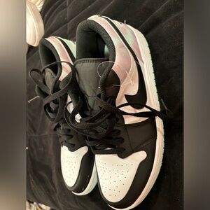 Nike low dunks